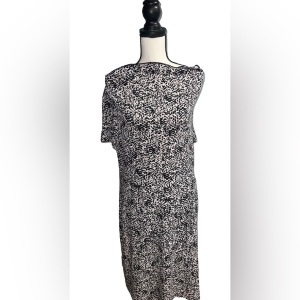 George- Black & White Abstract Animal Print Stretch Dress